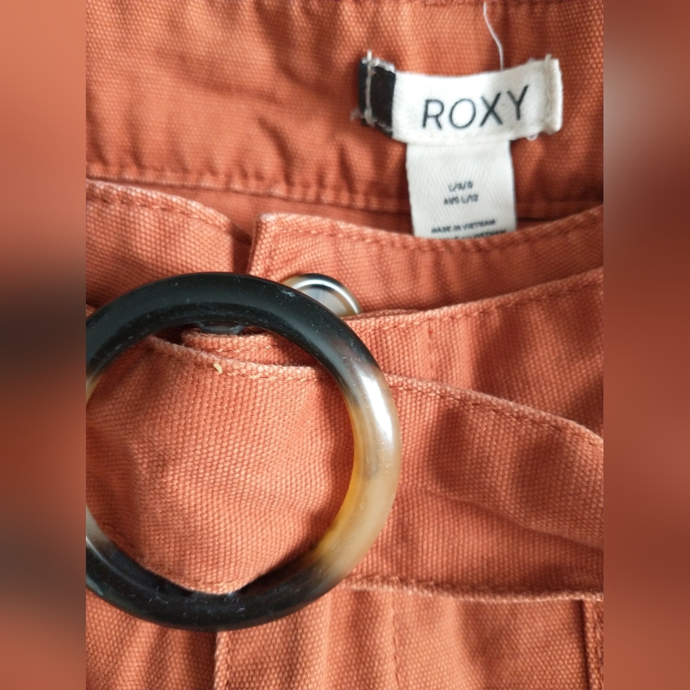 NWOT Roxy cargo pants - Picture 4 of 6
